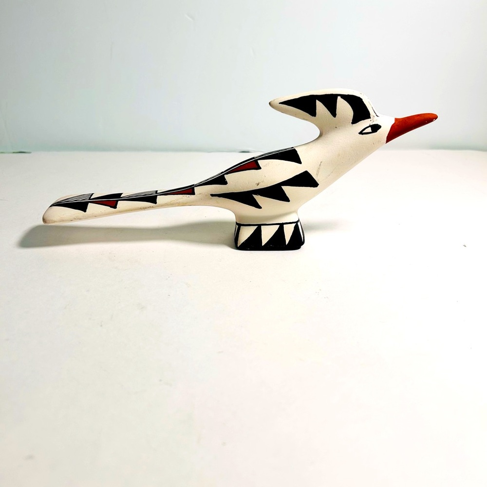Native American Hand Painted Acoma Road Runner Pottery by Lois Seymour